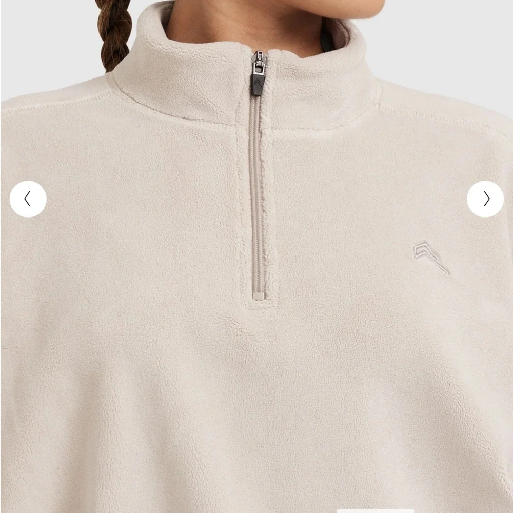NWT Oner Active FLEECE OVERSIZED CROP 1/2 ZIP SWEATSHIRT - Picture 4 of 10